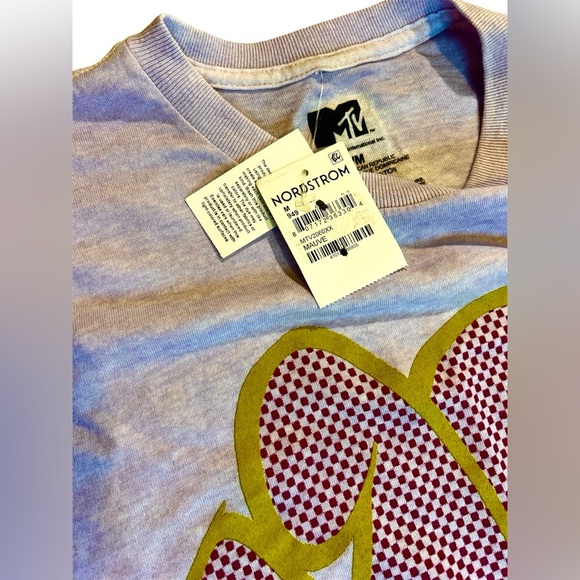 MTV - Yo MTV Raps Graffiti Logo T-Shirt, Color Mauve, Unisex, Medium - Picture 5 of 6